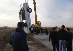 Самарқандда «Нексия» каналга қулади фото