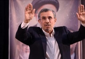 Эроннинг собиқ президенти Маҳмуд Аҳмадинажод президентликка яна ўз номзодини қўйди фото