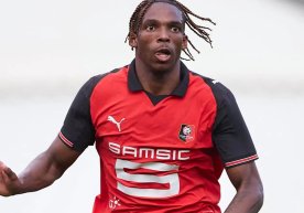 Лондоннинг «Челси» клуби қишки трансфер ойнасида «Ренн»