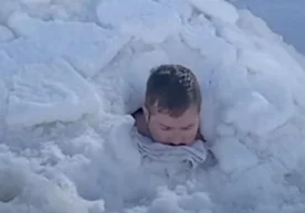 Швейцариялик профессионал пауэрлифтер Элиас Мейер ўзини