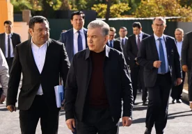 Шавкат Мирзиёев Шайхонтоҳурда қурилган янги подстанция билан танишди фото