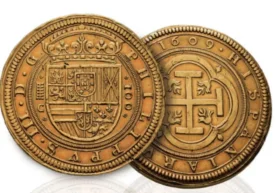 1609 йилда зарб қилинган испан олтин тангаси Женевадаги