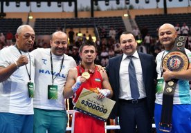 БААнинг Дубай шаҳрида эркаклар ўртасида бокс бўйича Жаҳон