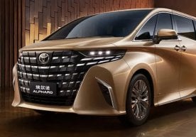 Toyota компанияси Alphard минивенининг иккита янги версиясини тақдим этди фото