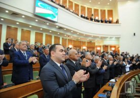 Senat yalpi majlisi o‘z ishini boshladi фото