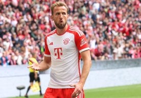 L'attaquant du Bayern Munich, Harry Kane, reste au
