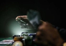 Самарқанд шаҳрида 29 ёшли эркак қимор ўйнагани учун