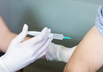 Сингапурда COVID-19 вакцинасининг клиник синовлари бошланди фото