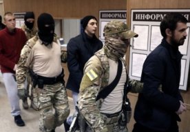 Яқин вақт ичида Украина ва Россия тутқунликда ушлаб