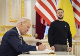 Байден Украина НАТОга қабул қилинмаслигини истисно қилмади фото