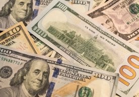 26-ноябр куни Ўзбекистонда доллар, рубль ва еврони қаердан