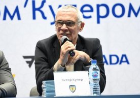 Ektor Kuper va futbol yulduzlari ishtirokida uchrashuv tashkil qilindi (foto) фото