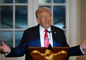 АҚШ президенти Доналд Трамп мамлакат фуқаролари учун янги