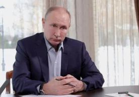 Фото: РБК Талабалар билан онлайн учрашув чоғи Россия