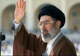 28 fevraldan beri omma oldida koʻrinmagan Mujtaba Xominaiy