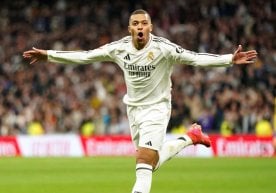 Real Madrid Crushes Salzburg with 5:1 Win фото