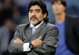 Maradona Kubada nikohsiz tugʻilgan uch farzandini tan olishga tayyorligini aytdi фото