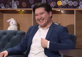 Хонанда Машҳурбек ЗўрТВ телеканалининг оммабоп