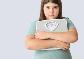 Many people strive to lose weight in a short period.