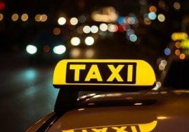 Президент фармони лойиҳасида электромобилда такси хизмати