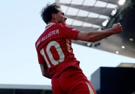 Аргентина терма жамоаси ярим ҳимоячиси Алексис Мак