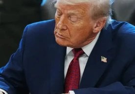 Доналд Трамп Truth Social’даги саҳифасида Жанубий Кореяни