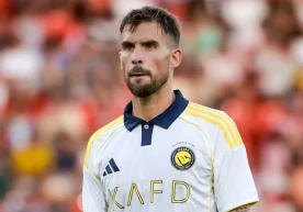 Daha önce Barcelona ve Athletic Bilbao forması giyen