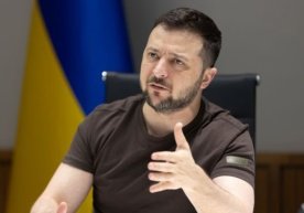 Zelenskiy Donbassdagi vaziyatni juda og‘ir deb atadi фото