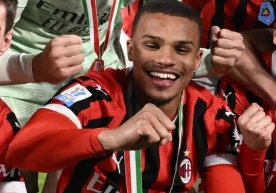 Германиялик ҳимоячи Малик Тиав Сандро Тонали йўлидан