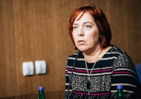 Estoniya prezidenti farzandlarini maktabga xizmat mashinasida olib borgan vazirni ishdan bo‘shatdi фото