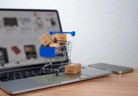 Өзбекстанда электронды коммерция саласында, әсіресе