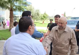 Путиннинг «йўқолиб қолган» генерали масжидда кўриниш берди (фото) фото