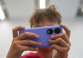 Дания ҳукумати 15 ёшдан кичик болаларнинг ижтимоий