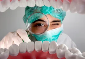 Дунё бўйича миллионлаб одамлар стоматологдан қўрқишади.