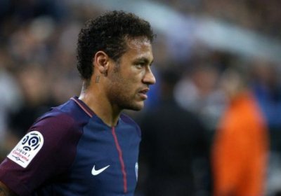 Neymar qizil kartochka olgan o‘yinda PSJ mag‘lubiyatdan arang qutulib qoldi фото