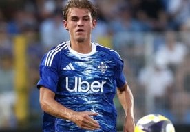 Италиянинг «Комо» клуби яримҳимоячиси Николас Пас