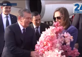 [img] Аввалроқ, Ўзбекистон Республикаси Президенти Шавкат