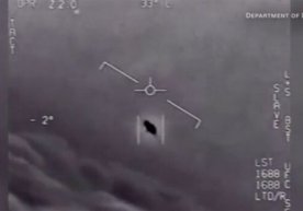 Пентагон ўз расмий сайтида номаълум учар жисмлар парвози