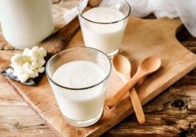 Шифокорлар ҳар куни 1–2 стакан қатиқ ичишни тавсия