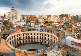 Валенсия (Испания) / Фото: Getty Images Expat Essentials