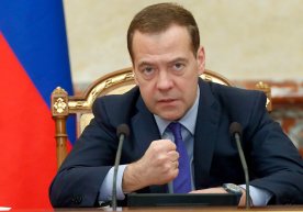 Medvedev AQSHdan Baxmut va Mariupol uchun tovon puli talab qildi фото