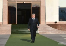 Шавкат Мирзиёев Қорақалпоғистонга жўнаб кетди фото