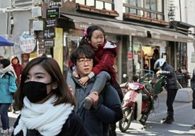 Koronavirus «yosharmoqda» — JSST pandemiyaning yangi bosqichidan ogohlantirdi фото