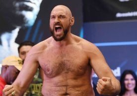 Бутун дунёда тан олинган оғир вазн тоифасидаги бокс юлдузи