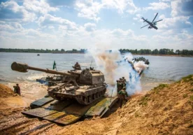 Фото: Россия мудофаа вазирлиги Беларусда «рангли инқилоб»