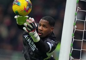 "Милан" дарвозабони Майк Менян келаси мавсумда