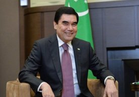Turkmaniston rahbari Gurbanguli Berdimuhamedov harbiy va