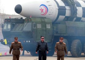 North Korea threatens US with nuclear response фото