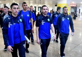 O‘zbekiston milliy terma jamoasi BAAga yetib bordi (foto) фото