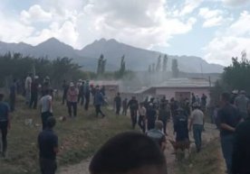 Qirg‘iziston bilan chegarada mojaro kelib chiqdi. DXX vaziyat bo‘yicha axborot berdi фото